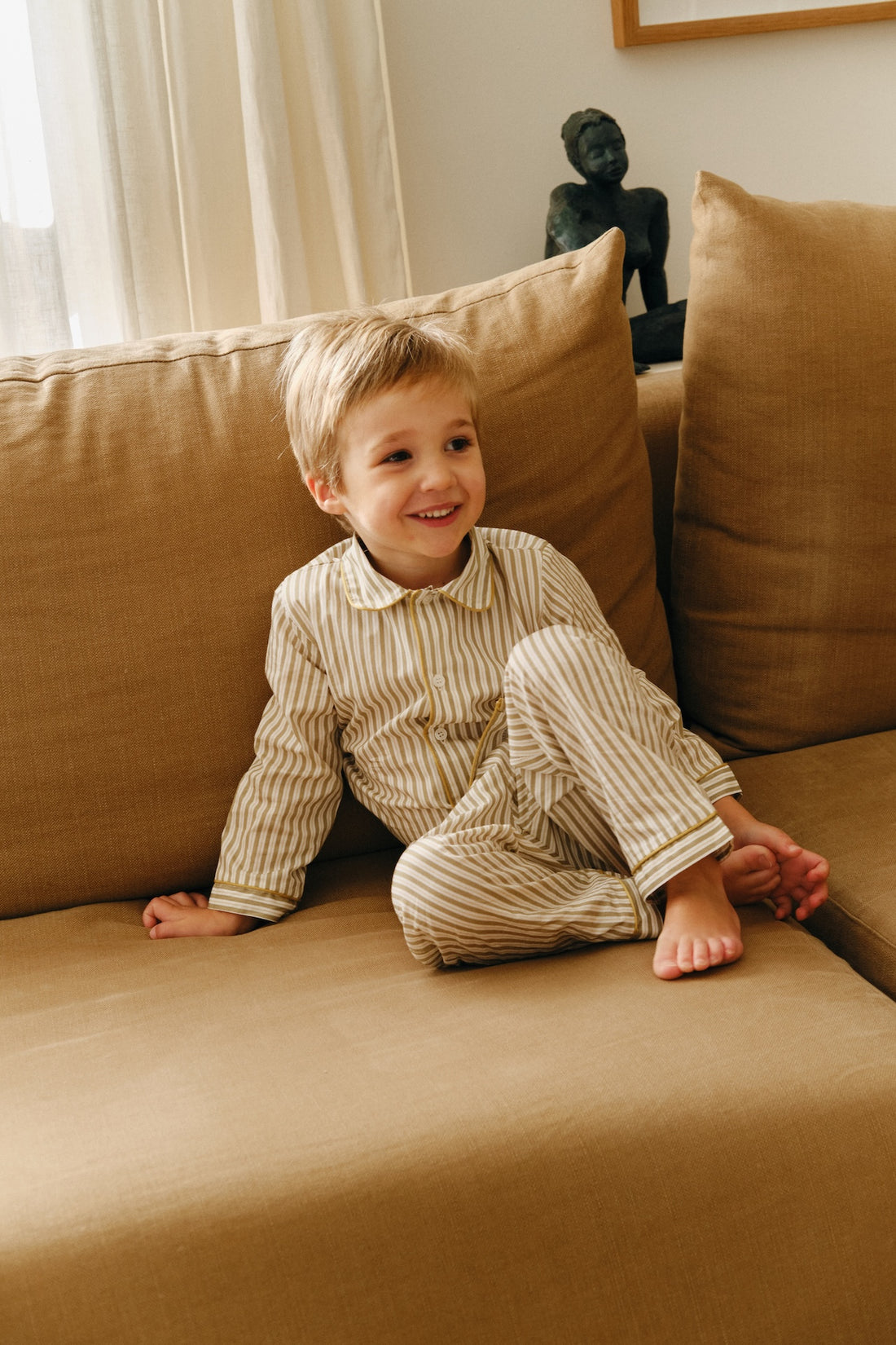 PIJAMA NIÑO OLIVE GREEN STRIPES - COLABORACIÓN MOLIS & CO