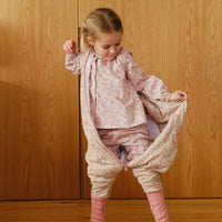 PIJAMA MANTA Y CALCETINES ANTIDESLIZANTES - SPRING GARDEN