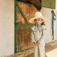 Peto Penelope Flores
