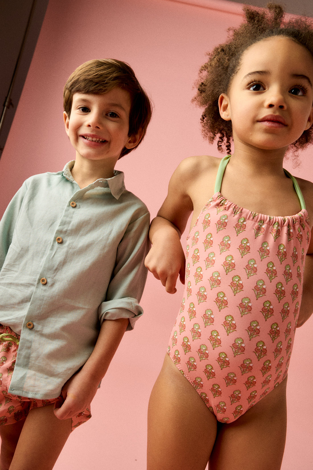 BAÑADOR NIÑA FLOR GOA