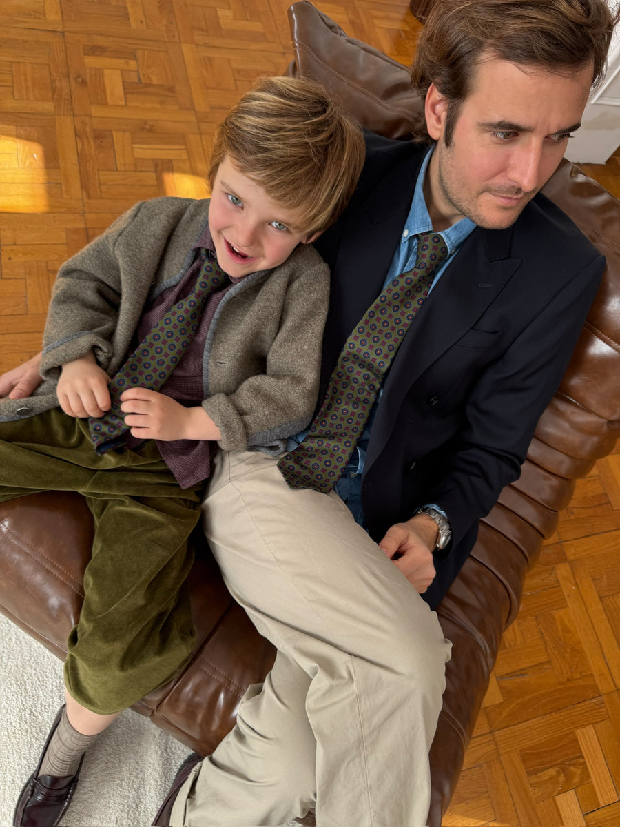 CORBATA HOMBRE GEOMÉTRICA