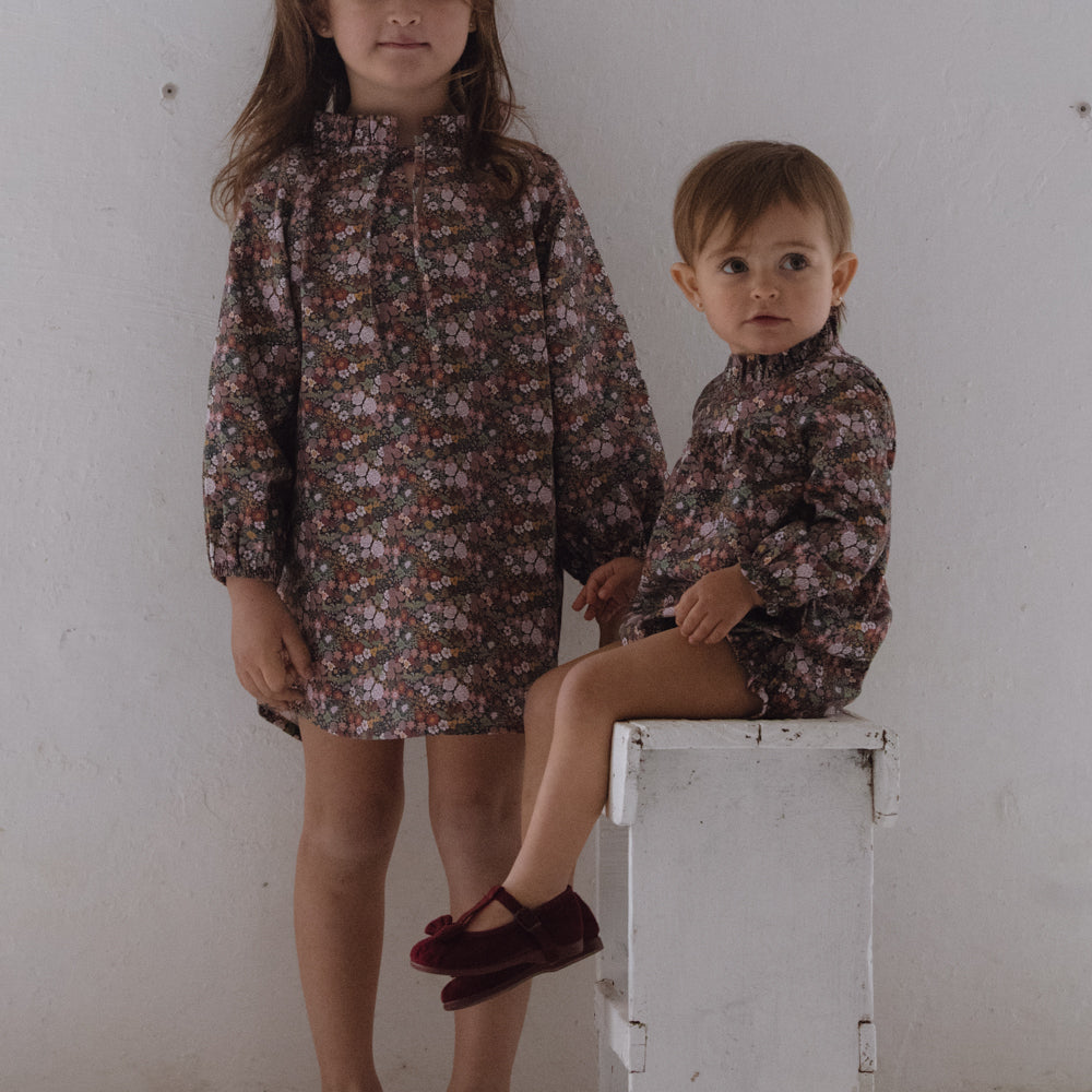 Pelele Julie - flor silvestre