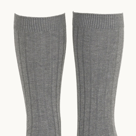 Calcetín alto básico canalé- gris claro
